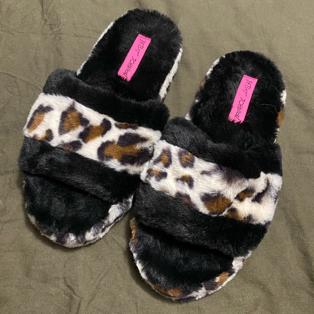 Cheetah slippers